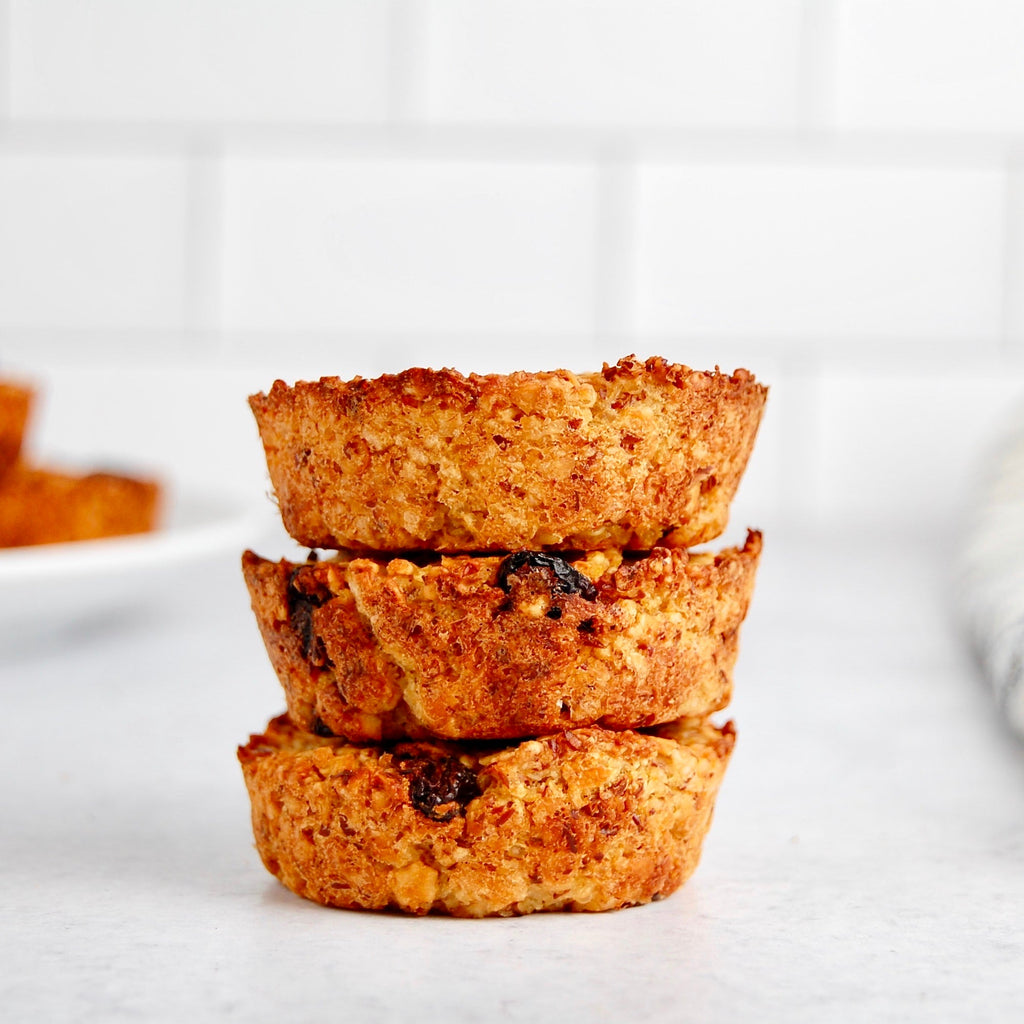 Quinoa, Apricot, and Oat Muffin Clusters