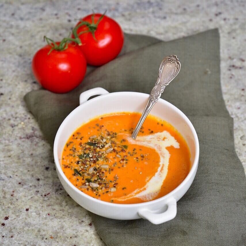 Easy Homemade Creamy Tomato Soup by Alphafoodie