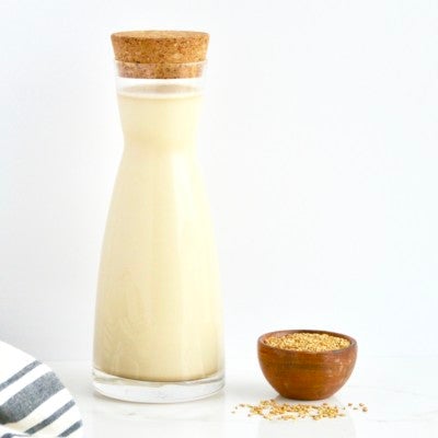 Simple Sesame Seed Milk